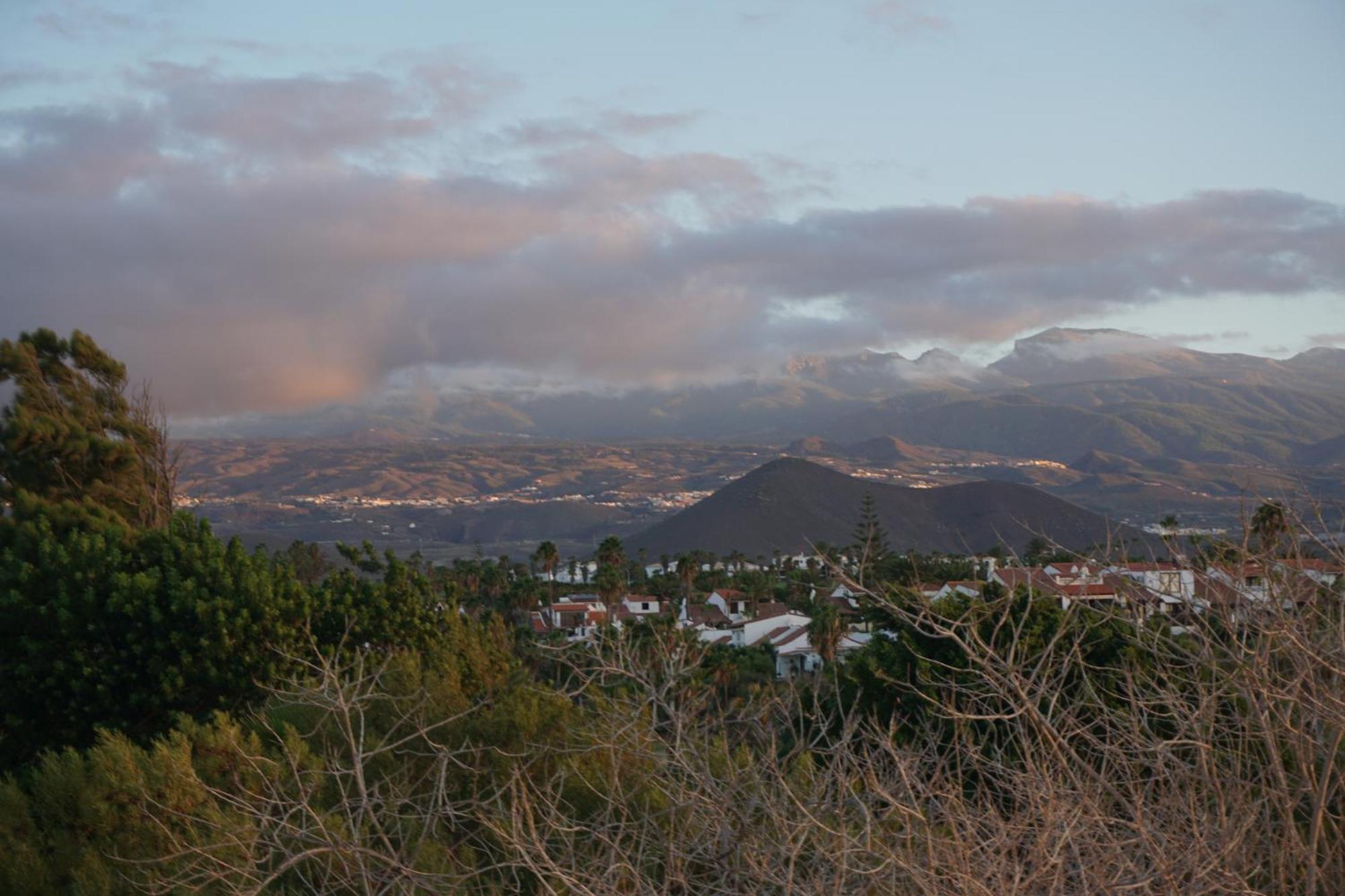 Golf Del Sur Apartment - Magnificent Panorama Of The Ocean, El Teide, And Montana Roja San Miguel de Abona Dış mekan fotoğraf